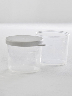 Dosierbecher 20 ml transparent mit weier Verschlusskappe